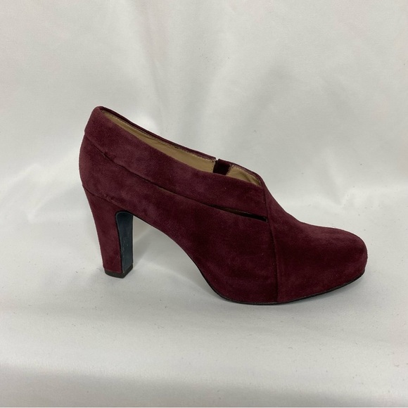 Eileen Fisher Suede Booties Mulberry Purple Cutout Size 7 - Picture 11 of 12